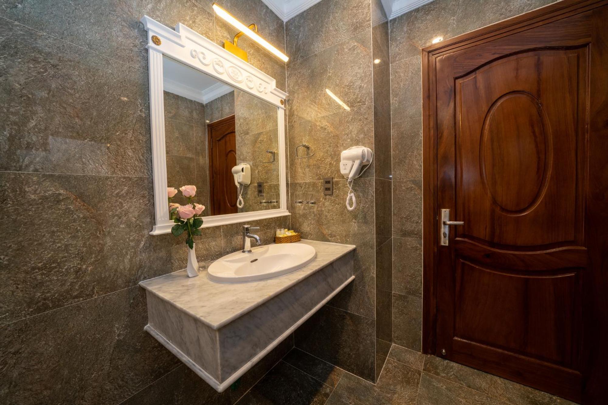 דה לאט Hanz Premium Mai Vang Hotel מראה חיצוני תמונה